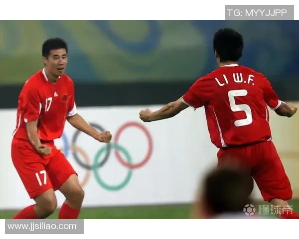 周伟专访：从绿茵场到人生舞台的足球旅程回顾与展望